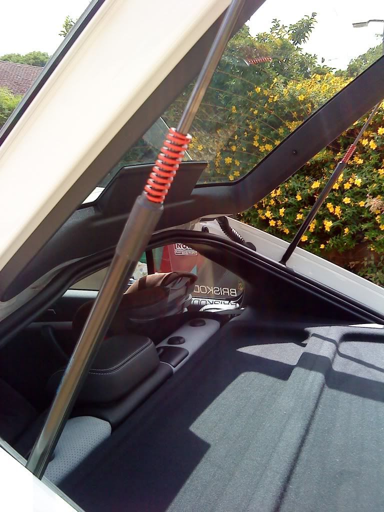 Automatic Boot Opening.